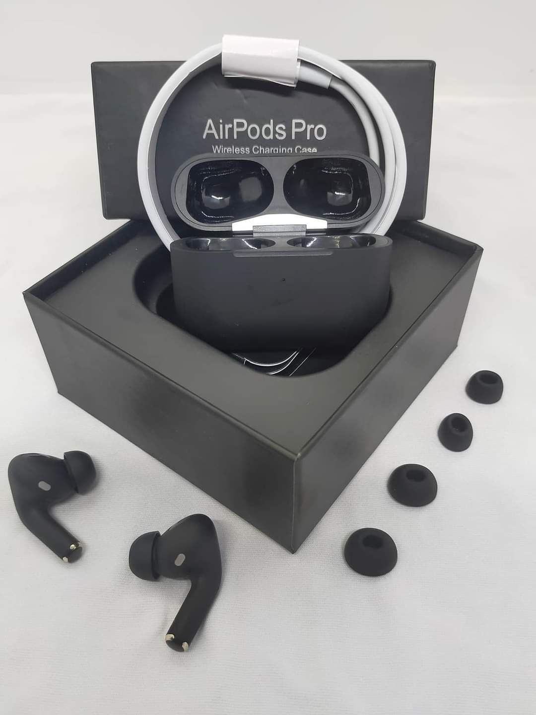 Black Air-pods Pro 2 ANC - Layloyaar